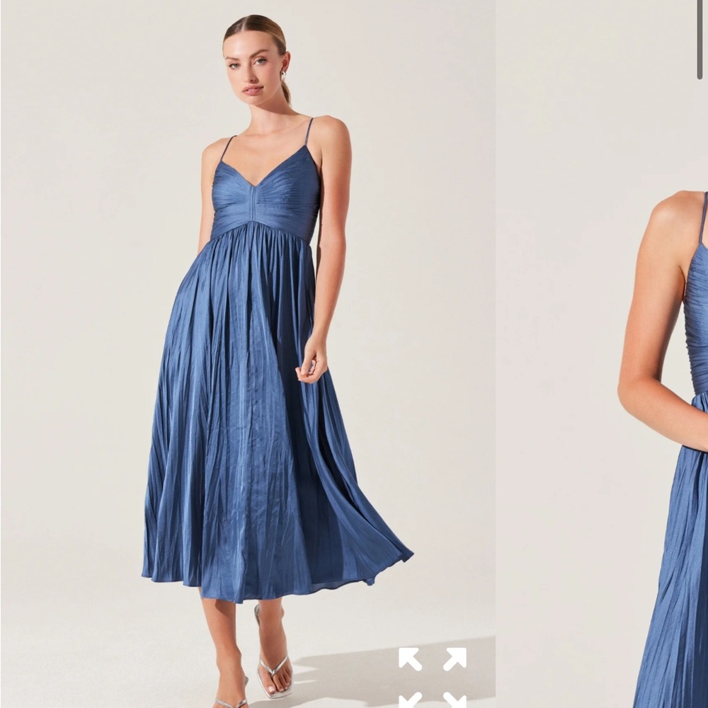 ASTR Blue Midi Dress